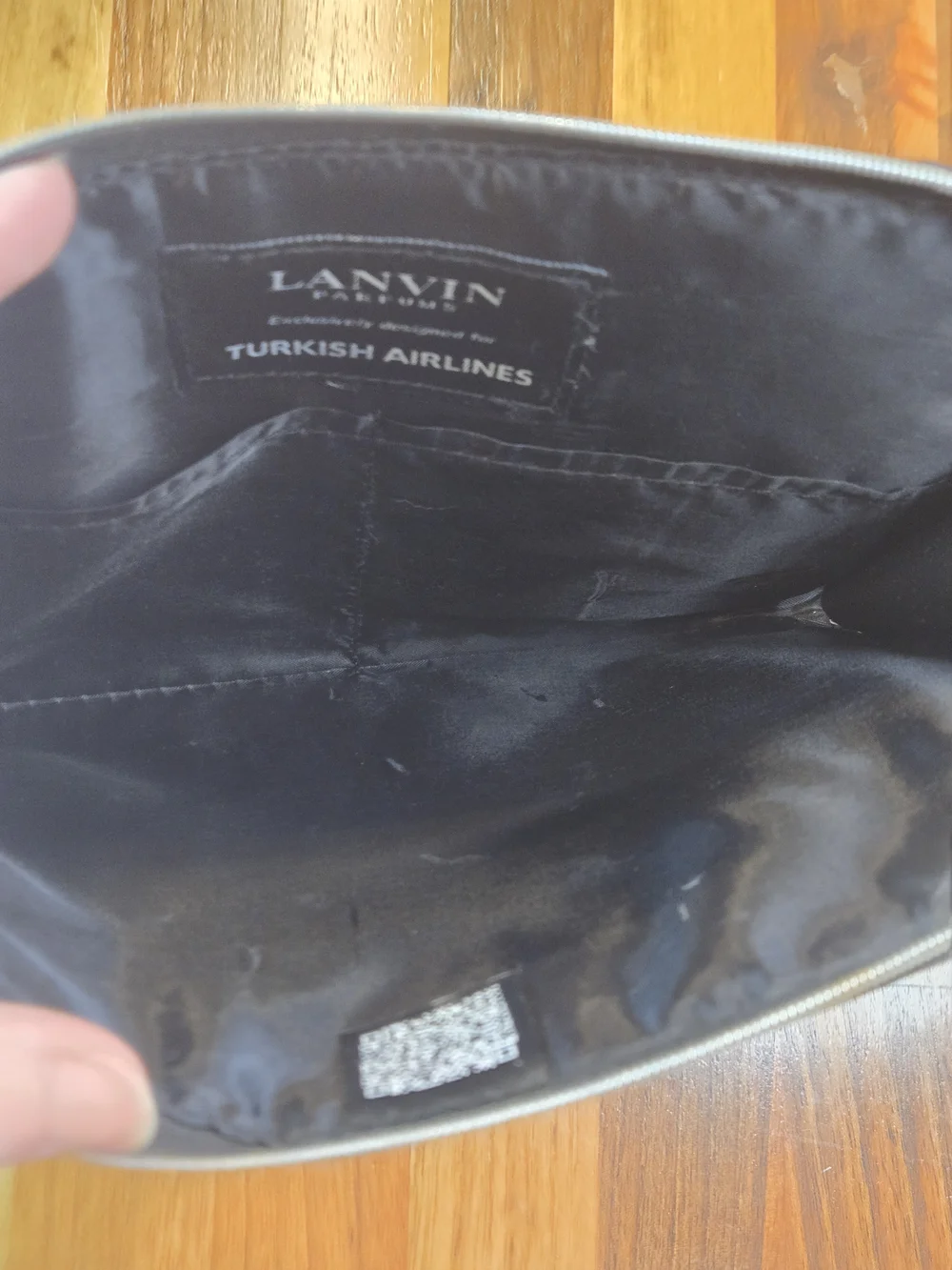 ​Lanvin Parfums x Turkish Airlines Business Class Amenity Pouch - Charcoal